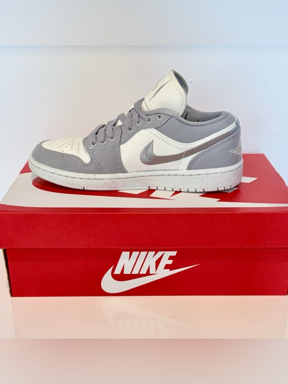 Nike Women's Air Jordan 1 Low SE Light Steel Grey Size 7.5 original box near new - Picture 8 of 12